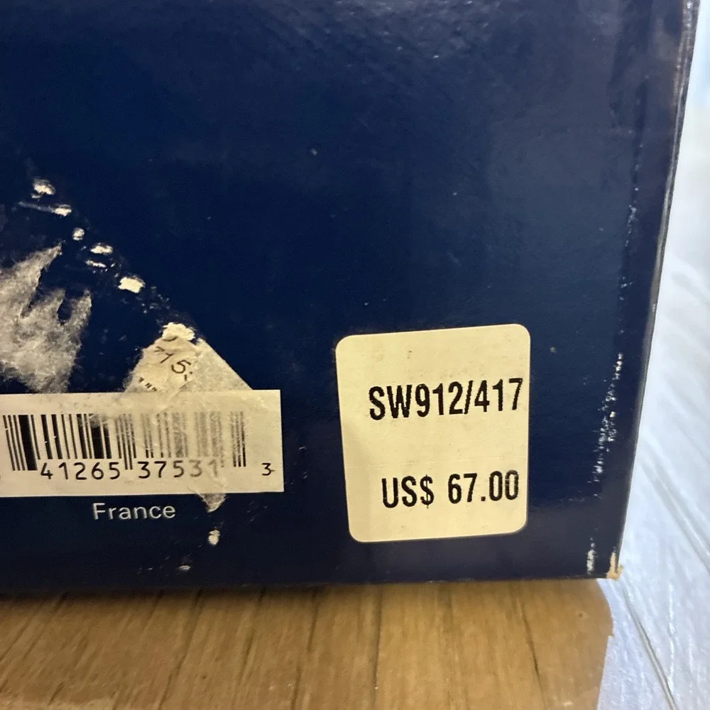 Mikasa new box